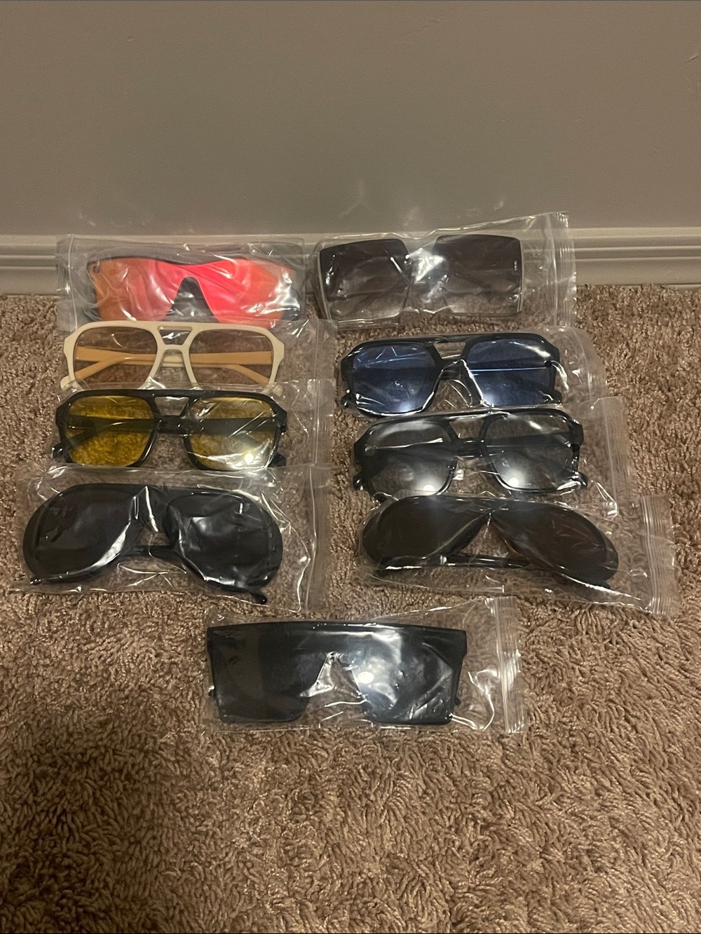 Womenโs Assorted Sunglasses Pack of 9 - Black, Blue, Brown, Yellow, Red Lense #2